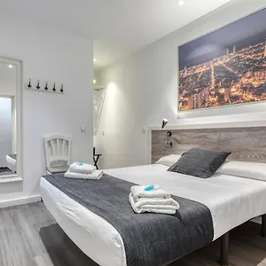** Hotel Bedmates Hiszpania