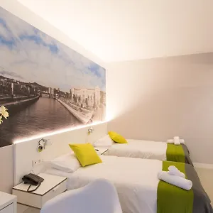 Guest house Bilbao City Rooms **
